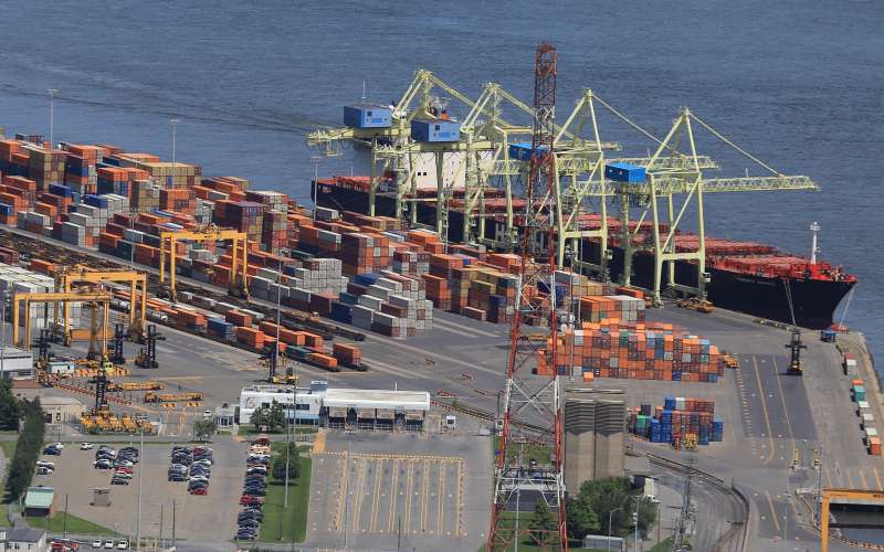 Labor relations at the Port of Montreal take a turn for the worse ...